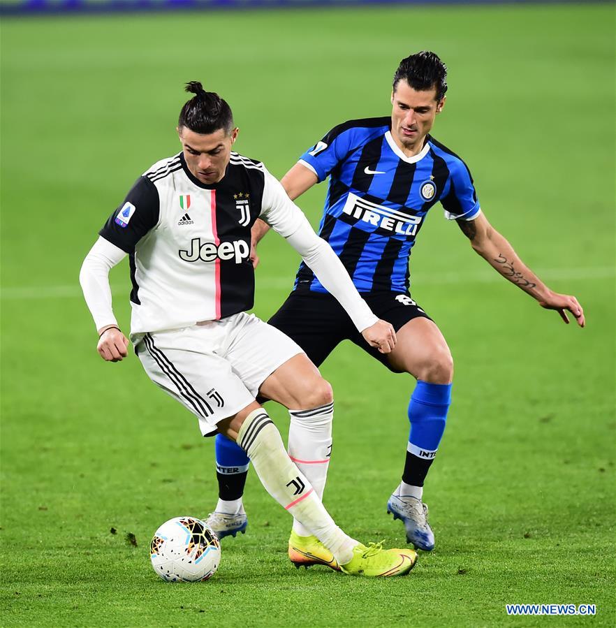 (SP)ITALY-TURIN-SOCCER-ITALIAN SERIE A-JUVENTUS VS INTER MILAN