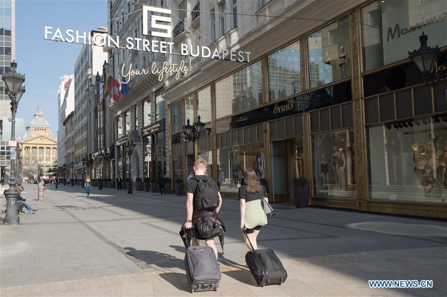 HUNGARY-BUDAPEST-COVID-19