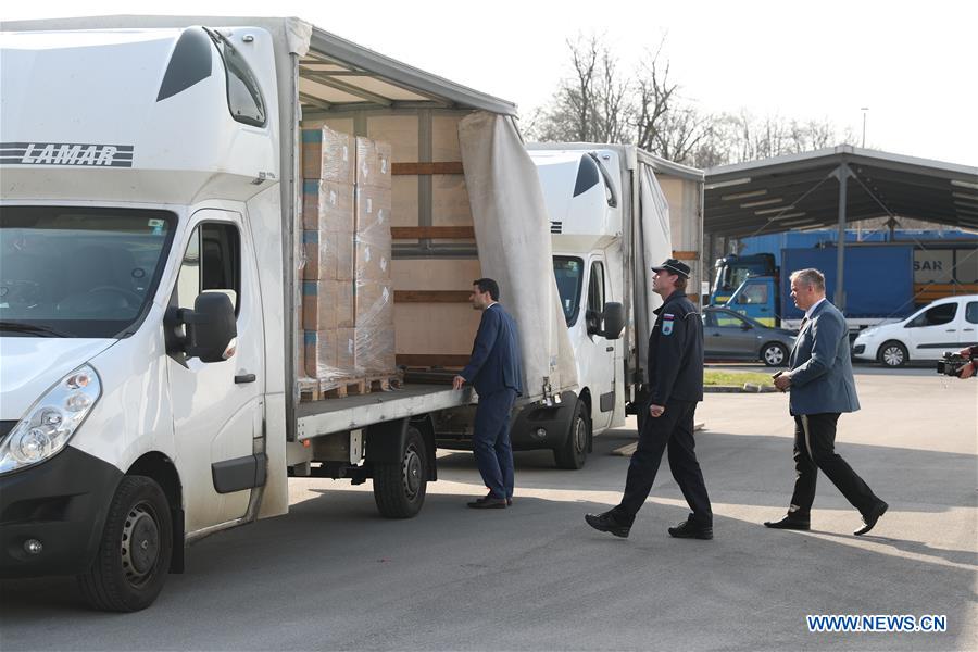 SLOVENIA-LJUBLJANA-COVID-19-CHINA-DONATED MASKS-ARRIVAL