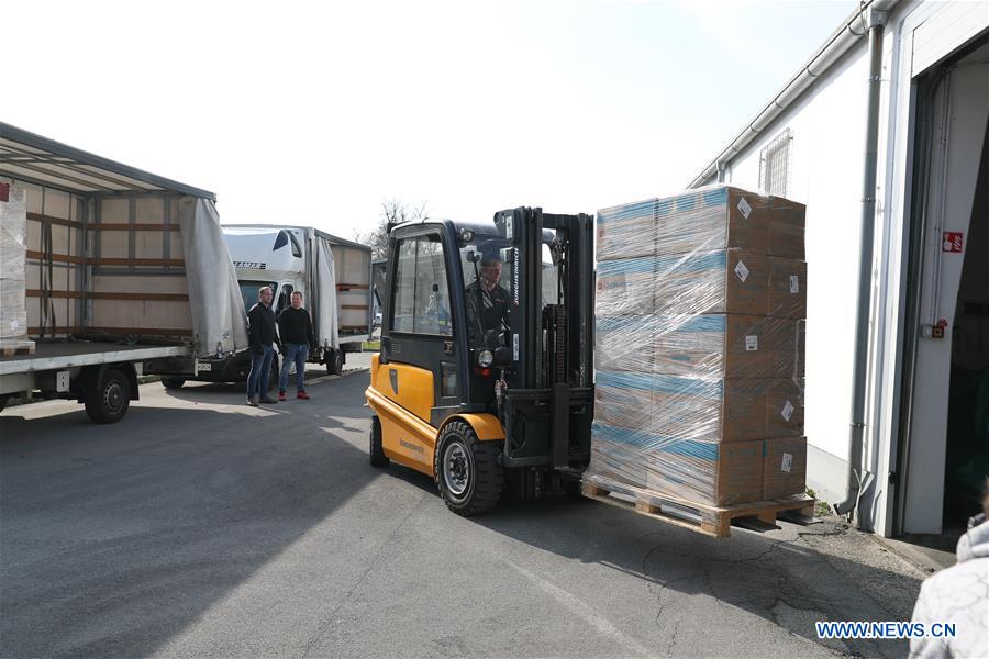 SLOVENIA-LJUBLJANA-COVID-19-CHINA-DONATED MASKS-ARRIVAL