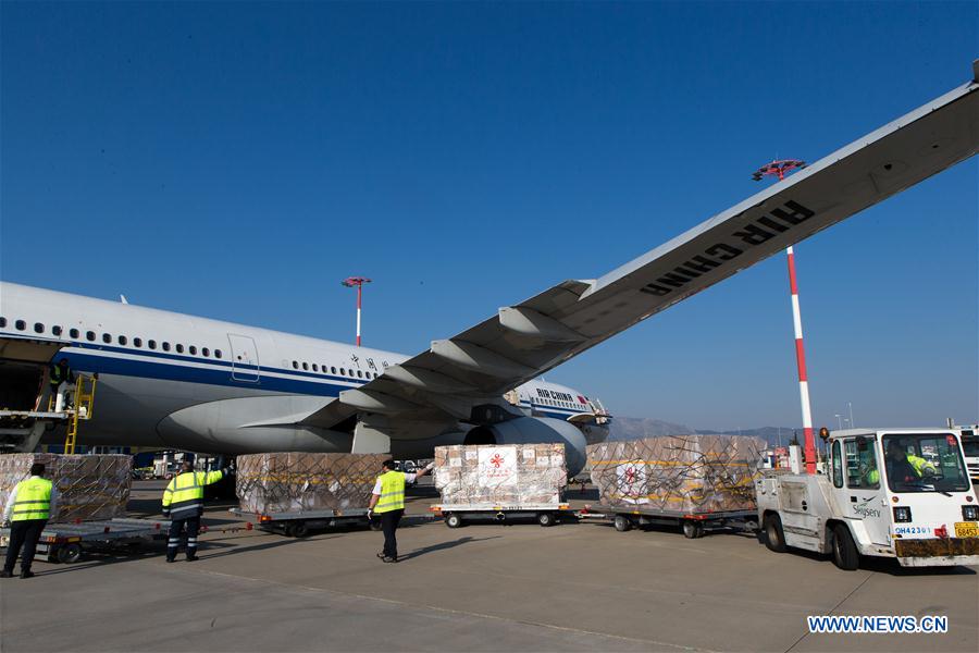 GREECE-ATHENS-CHINA-COVID-19-MEDICAL SUPPLIES-ARRIVAL