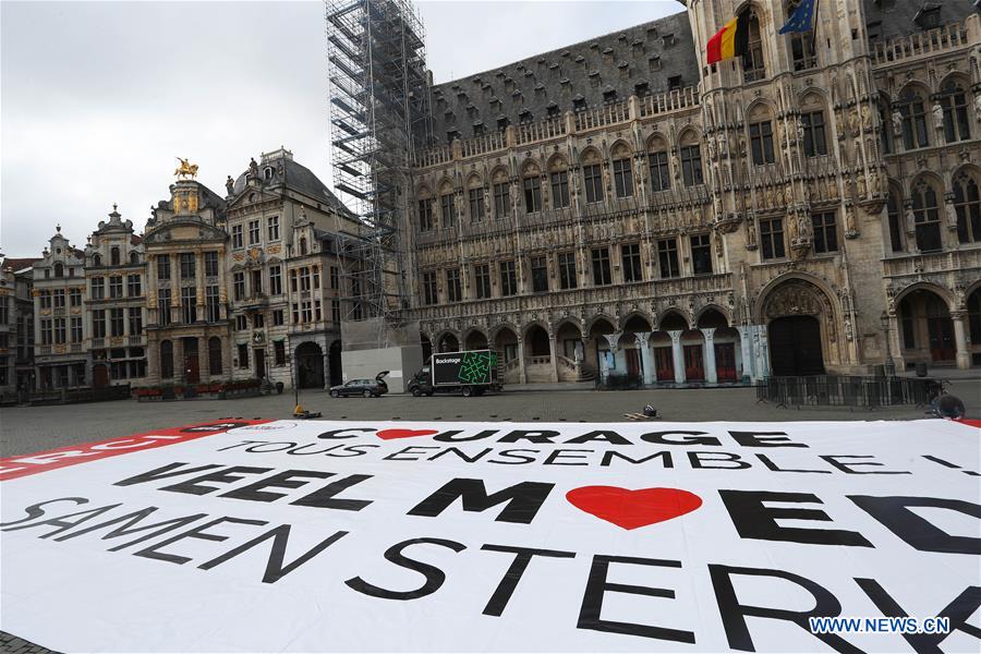 BELGIUM-BRUSSELS-CORONAVIRUS-SUPPORT-POSTER