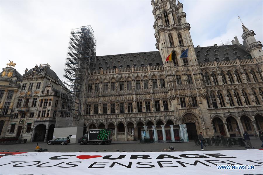 BELGIUM-BRUSSELS-CORONAVIRUS-SUPPORT-POSTER