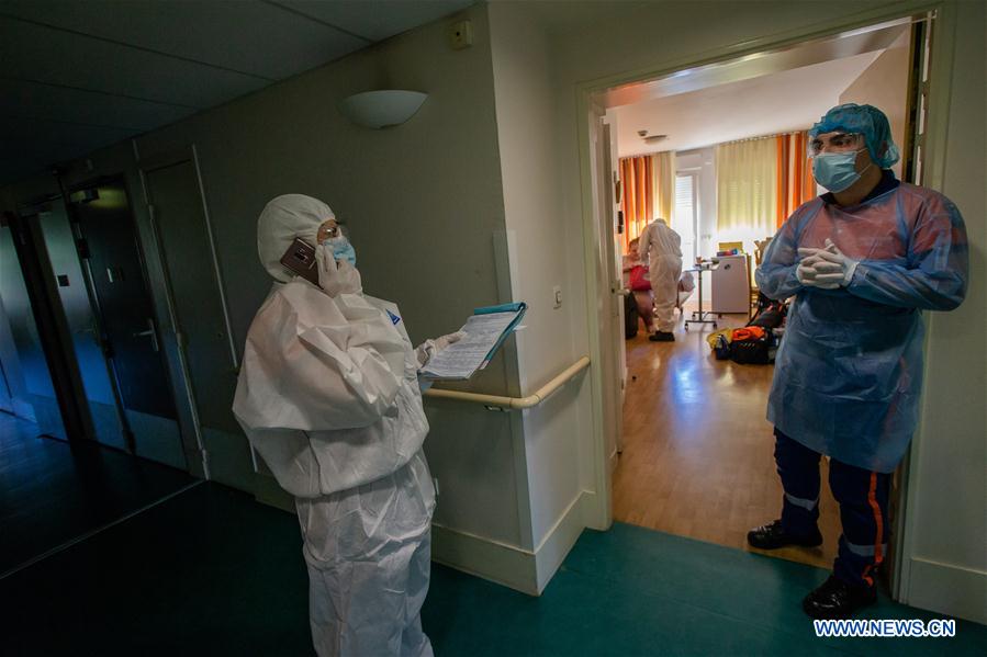 FRANCE-PARIS-COVID-19