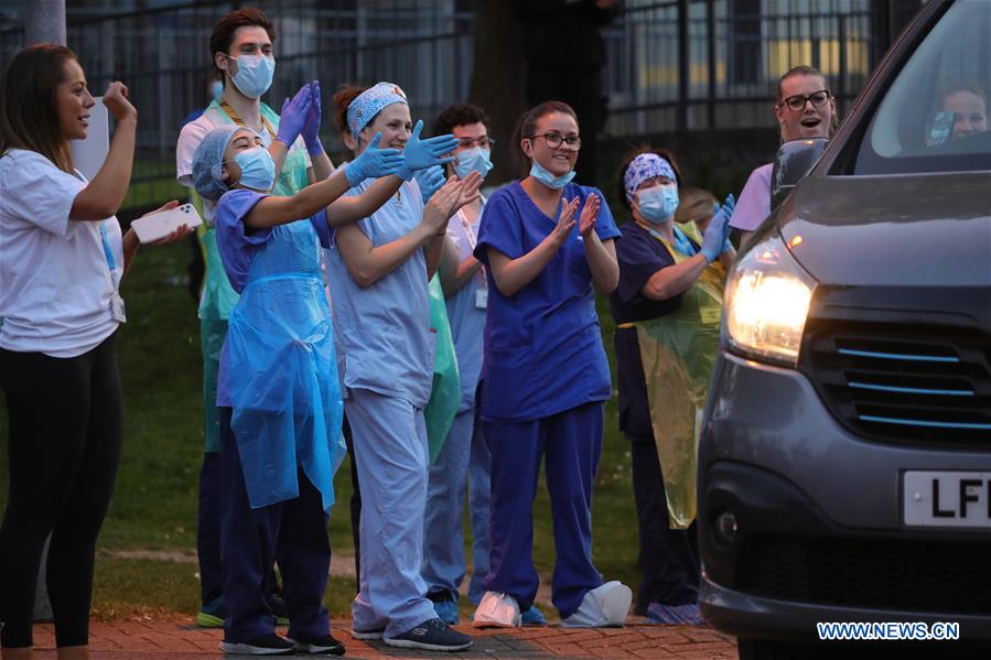 BRITAIN-READING-COVID-19-CLAP FOR OUR CARERS