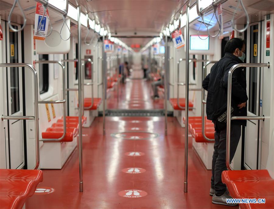 ITALY-ROME-COVID-19-SOCIAL DISTANCING