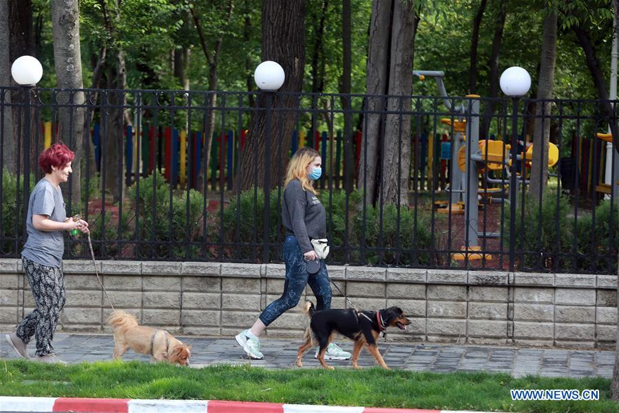 ROMANIA-BUCHAREST-DAILY LIFE 