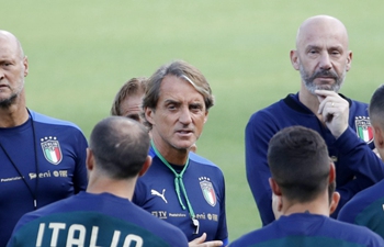 Soccer: Italy's Mancini hopeful before Spain clash
