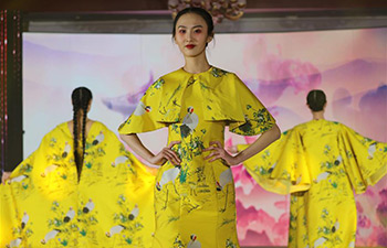 Fashion show with Chinese characteristics held in Ulan Bator, Mongolia