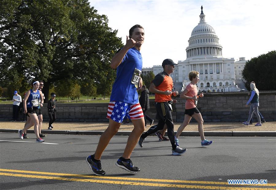 U.S.-WASHINGTON D.C.-MARINE CORPS MARATHON