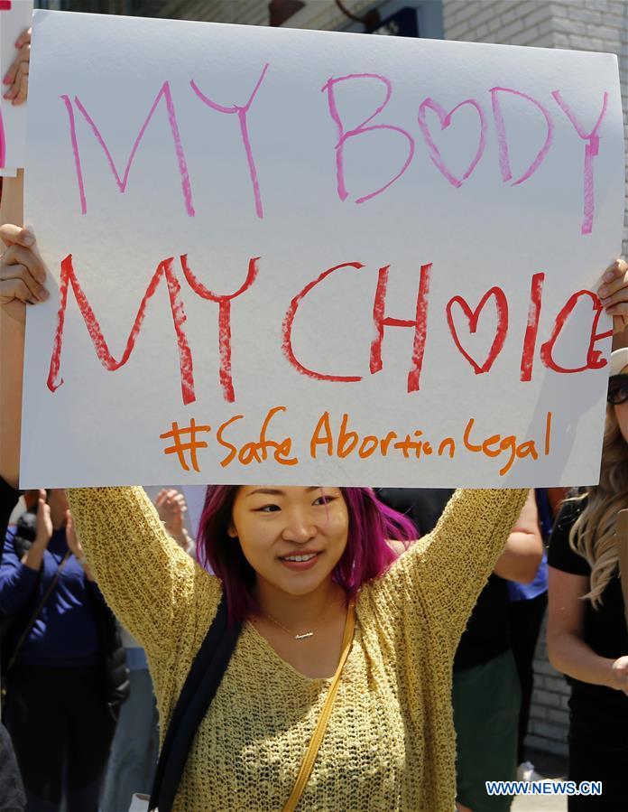 U.S.-LOS ANGELES-ABORTION BAN-PROTEST