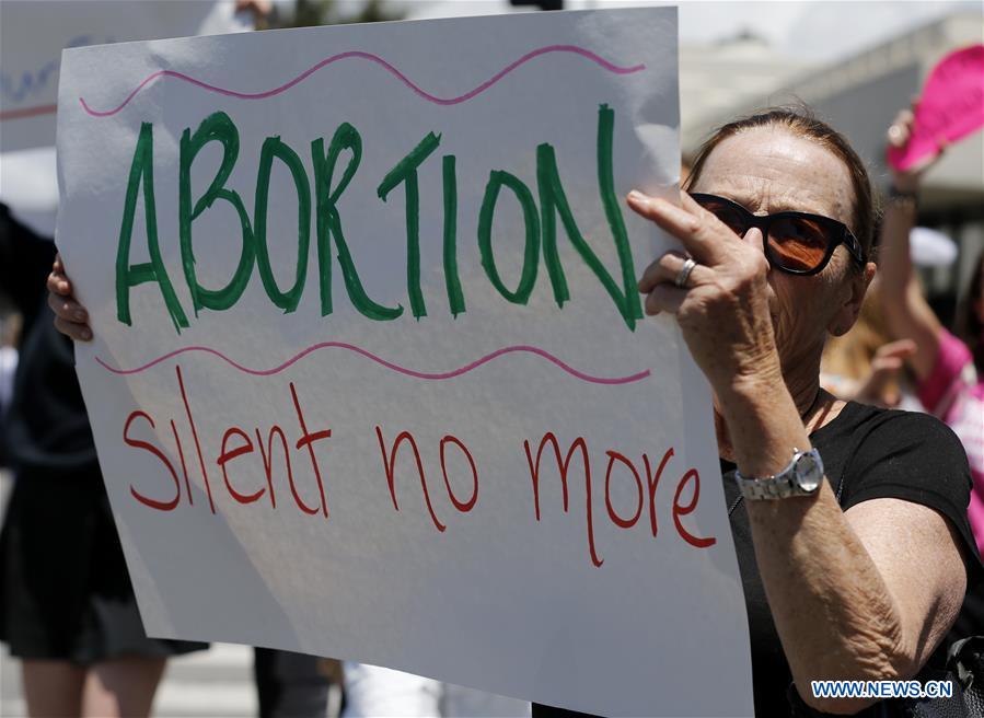 U.S.-LOS ANGELES-ABORTION BAN-PROTEST