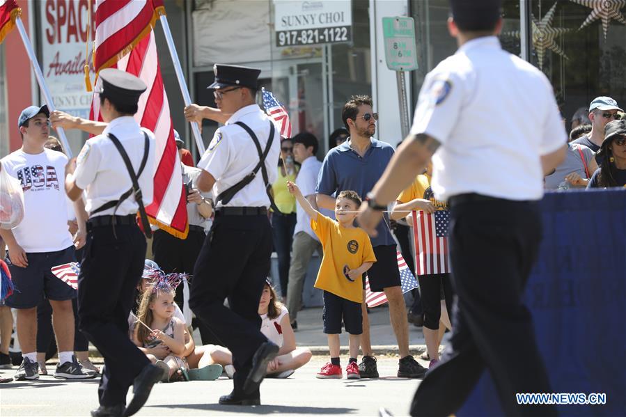 U.S.-NEW YORK-MEMORIAL DAY PARADE