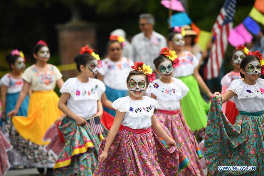 U.S.-SAN FRANCISCO-MEMORIAL DAY-PARADE