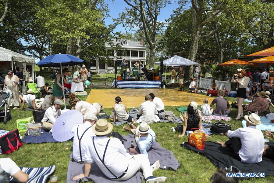 U.S.-NEW YORK-THE 14TH ANNUAL JAZZ AGE LAWN PARTY