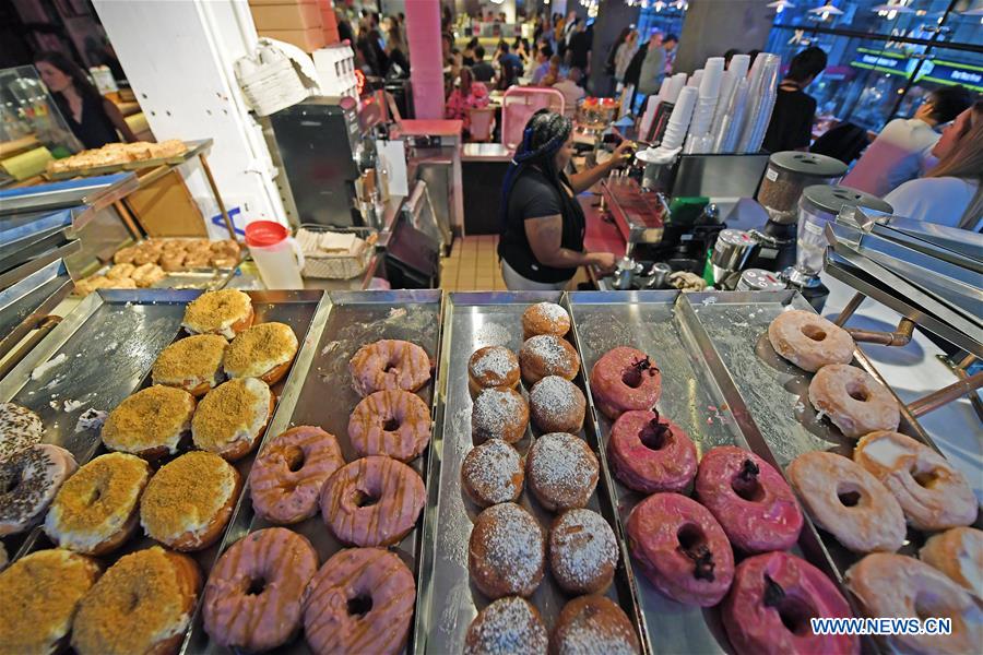 U.S.-NEW YORK-DESSERT-DONUT 