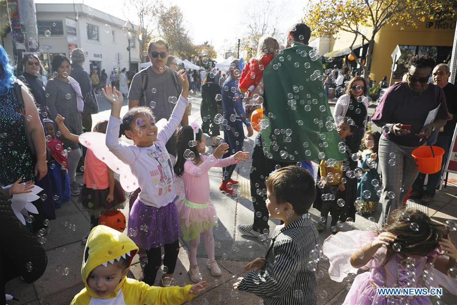 U.S.-SAN FRANCISCO-HALLOWEEN
