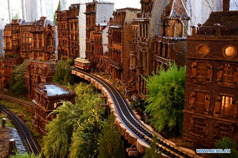 U.S.-NEW YORK-HOLIDAY TRAIN SHOW
