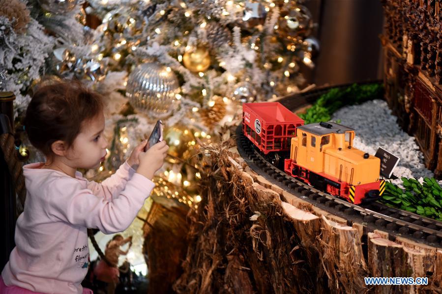 U.S.-NEW YORK-HOLIDAY TRAIN SHOW