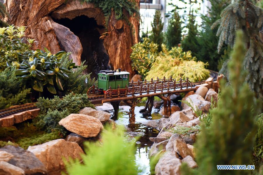 U.S.-NEW YORK-HOLIDAY TRAIN SHOW