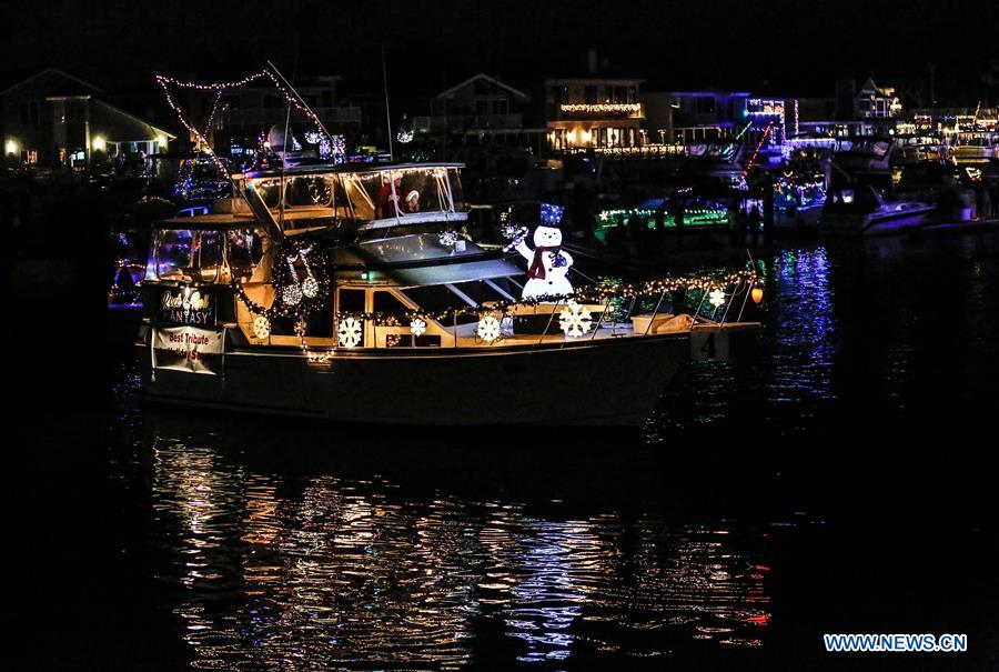 U.S.-CALIFORNIA-HUNTINGTON BEACH-BOAT PARADE