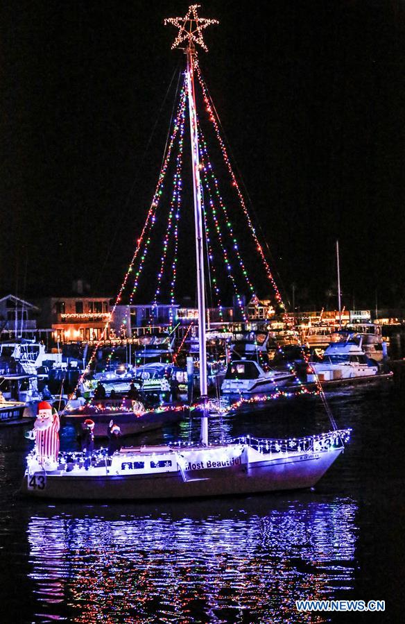 U.S.-CALIFORNIA-HUNTINGTON BEACH-BOAT PARADE