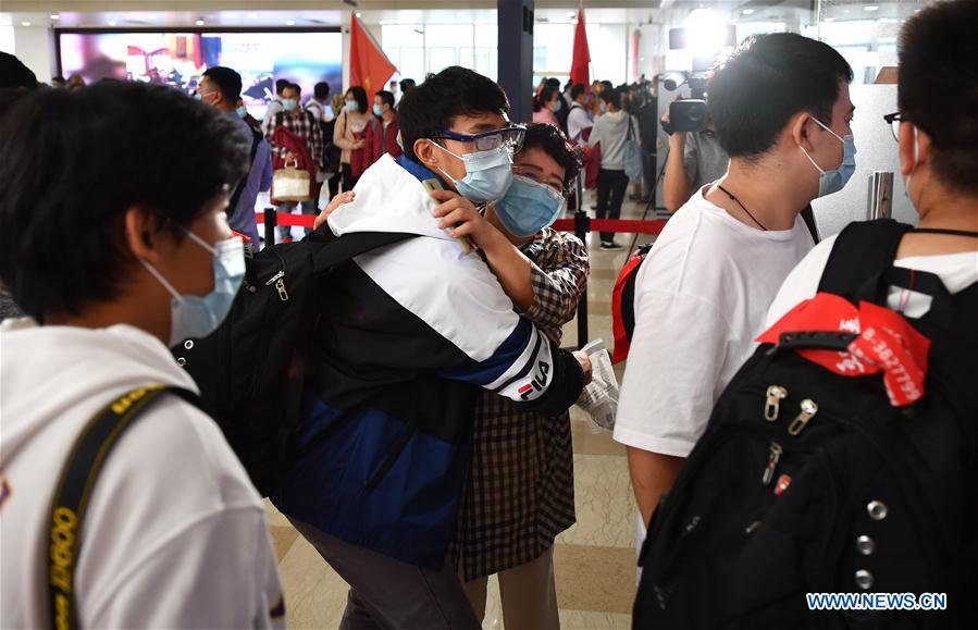 CHINA-HAINAN-MEDICAL TEAM-AID (CN)