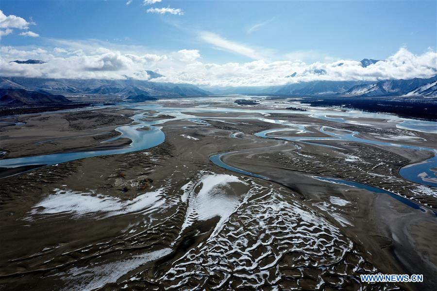 CHINA-TIBET-YARLUNG ZANGBO RIVER-SNOW SCENERY (CN)