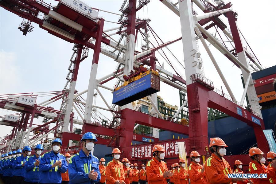 CHINA-SHANDONG-QINGDAO-WORLD'S LARGEST CONTAINER SHIP-MAIDEN VOYAGE