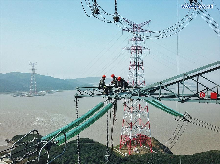 CHINA-ZHEJIANG-POWER LINES-CHECK(CN)