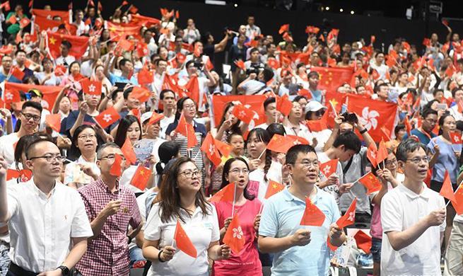 Families call for solidarity, harmony in Hong Kong