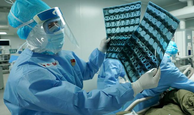 In pics: medics work in ICU of Huoshenshan Hospital