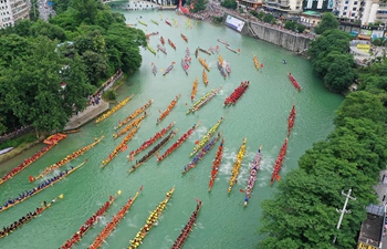 Dragon boat championship held to celebrate upcoming Dragon Boat Festival