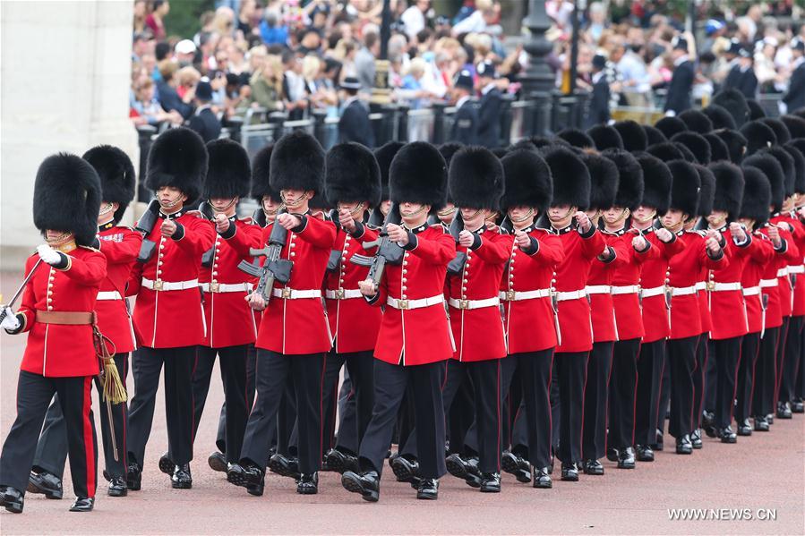 BRITAIN-LONDON-ROYAL-QUEEN-BIRTHDAY CELEBRATION