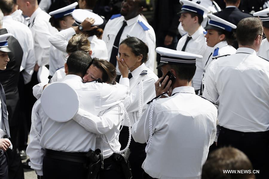 FRANCE-PARIS-HOMAGE-POLICE