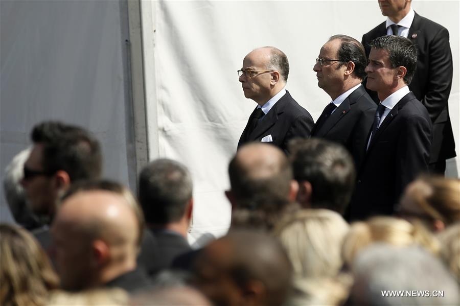 FRANCE-PARIS-HOMAGE-POLICE