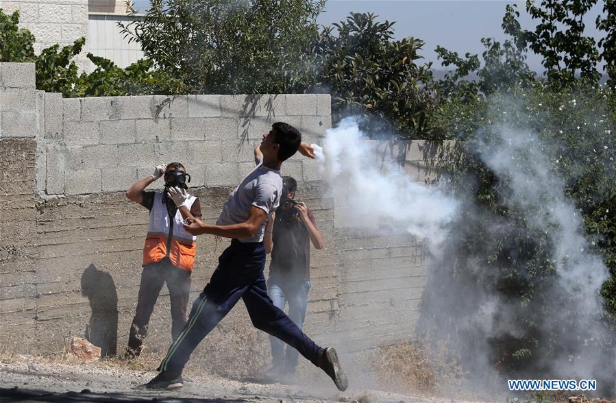 MIDEAST-NABLUS-CLASHES
