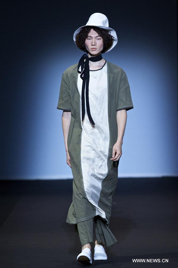 ITALY-MILAN-FASHION WEEK-MEN-CHINESE DESIGNER-MIAORAN