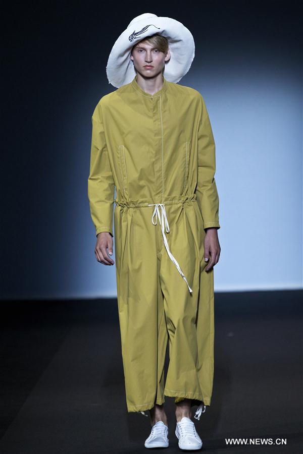 ITALY-MILAN-FASHION WEEK-MEN-CHINESE DESIGNER-MIAORAN