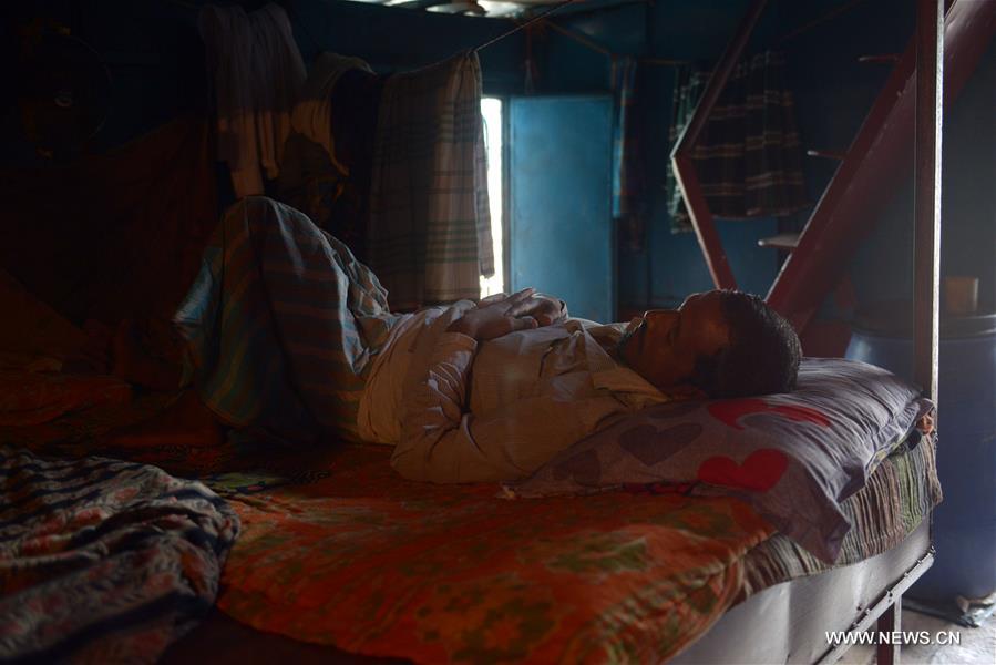 BANGLADESH-DHAKA-FLOATING HOTELS