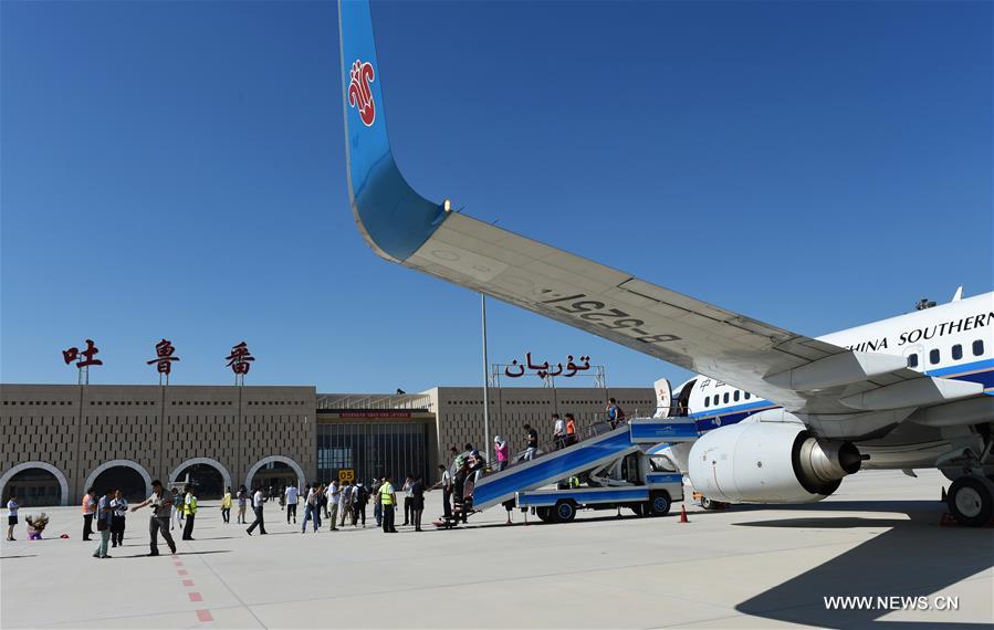 #CHINA-XINJIANG-URUMQI-TURPAN-SHANGHAI FLIGHT (CN)