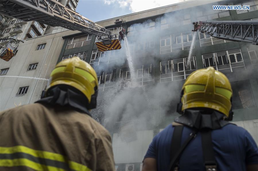 CHINA-HONG KONG-INDUSTRIAL BUILDING-FIRE (CN) 