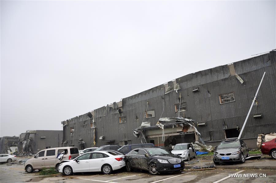 Nearly 500 people were injured, 200 critically. 