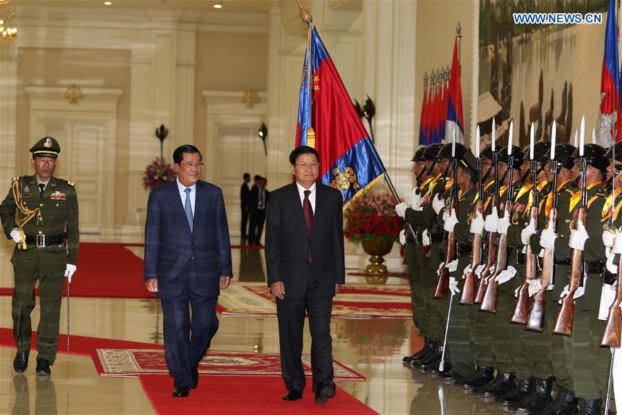 CAMBODIA-PHNOM PENH-LAO PM-VISIT