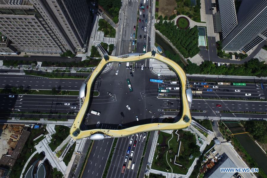 #CHINA-HANGZHOU-OVERPASS (CN)