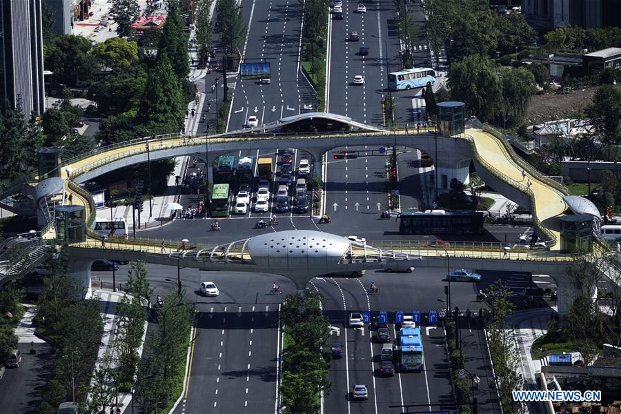 #CHINA-HANGZHOU-OVERPASS (CN)