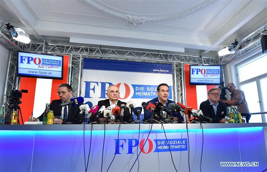 Head of the Austrian Freedom Party (FPOe) Heinz-Christian Strache speaks at a news conference in Vienna, Austria, July 1, 2016.