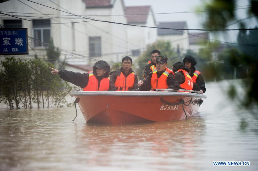 CHINA-WUHAN-FLOOD-DIKE BREACH (CN)