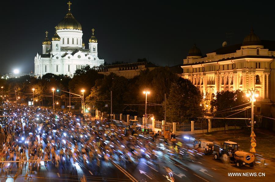 RUSSIA-MOSCOW-BIKE PARADE
