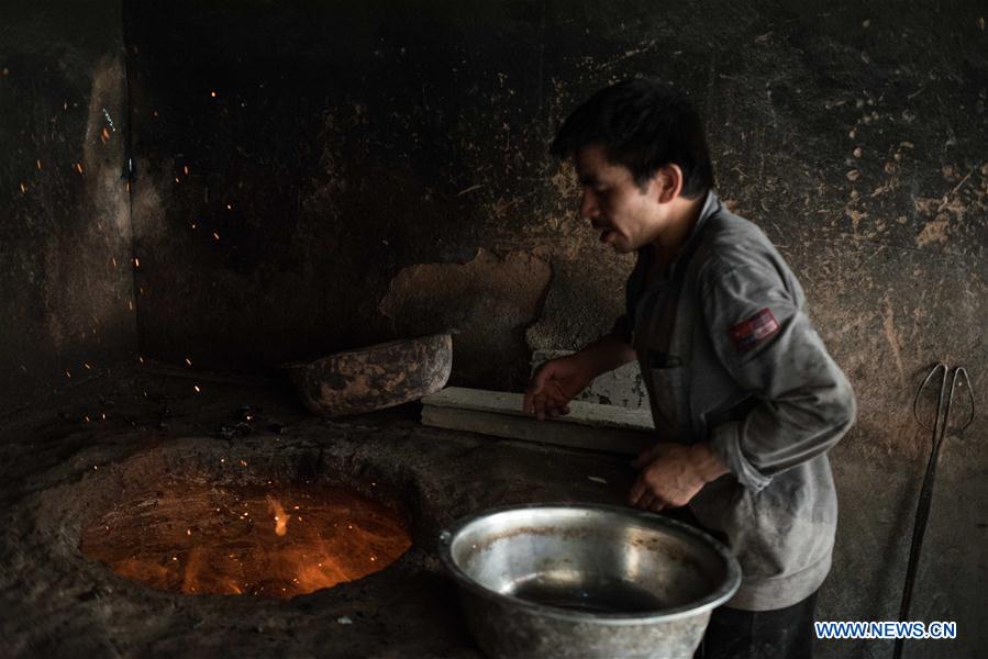 CHINA-XINJIANG-KASHGAR-NANG MAKER (CN)